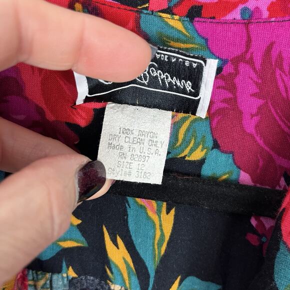 Vintage Floral Romper 80s Black V-Neck Short Sleeve Boho Festival Garden Party M - Picture 9 of 11